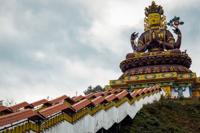 Monasteries, Mountains & Himalayan Views – Sikkim Family Delight Gangtok | Tsomgo Lake | Pelling